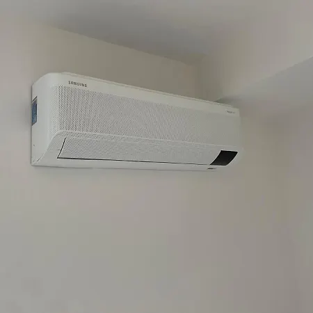 Traumhaft Helle Mit Sonnenterrasse *